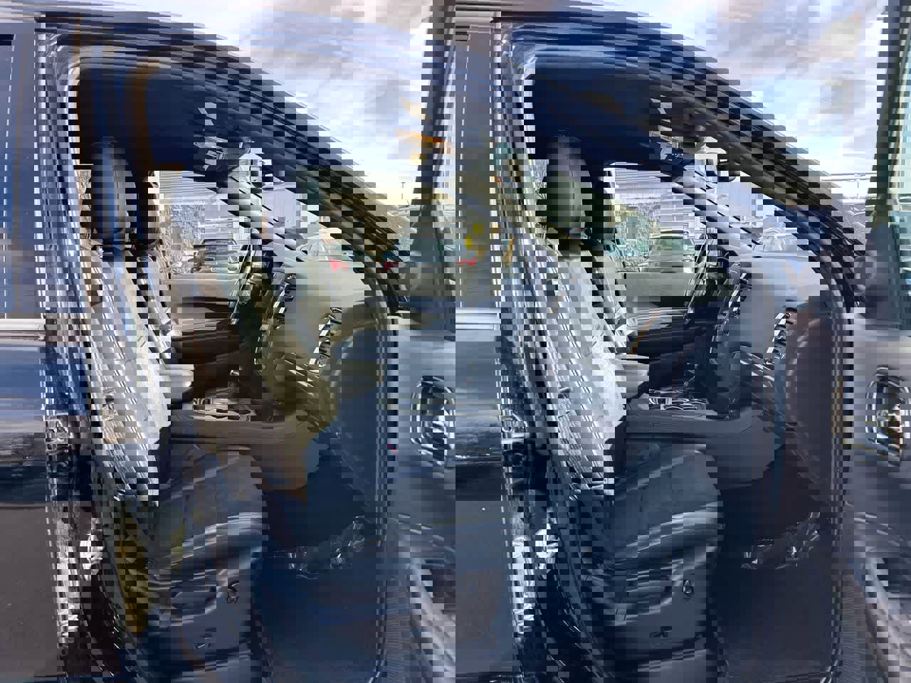 Used 2020 Dodge Durango GT image 27