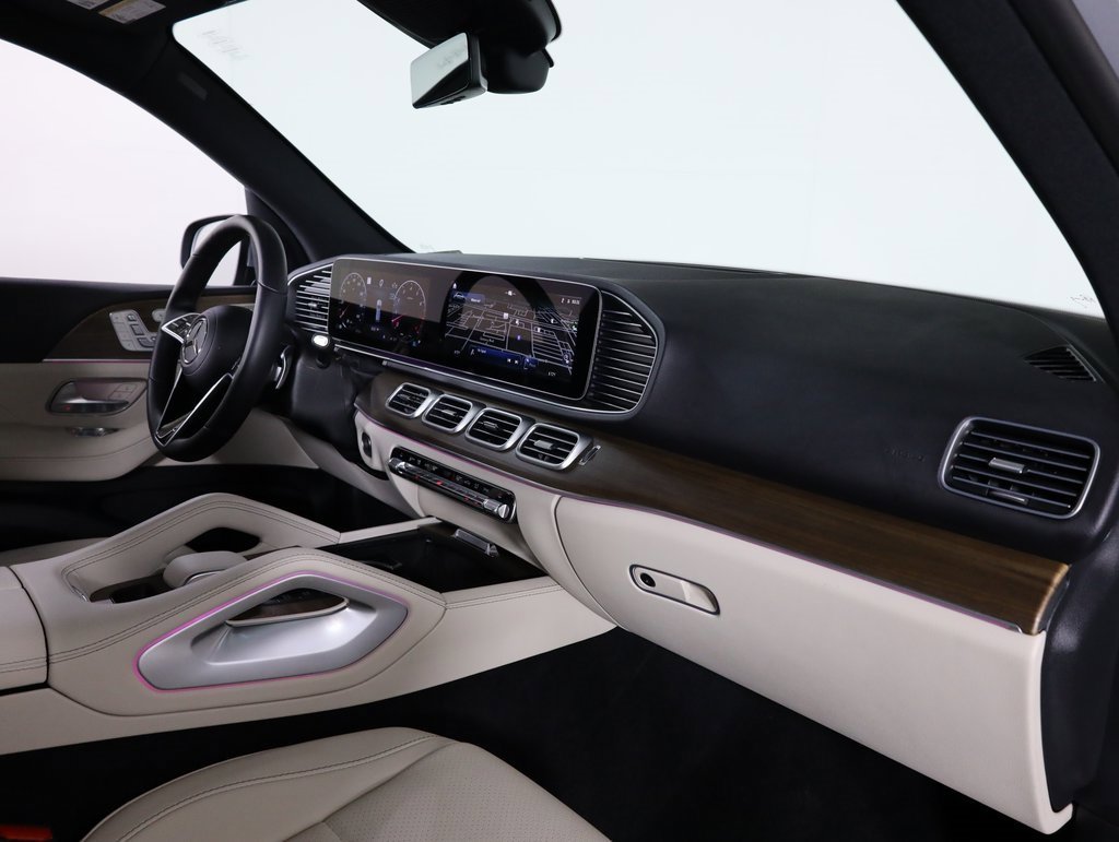 Certified 2025 Mercedes-Benz GLE 450 4MATIC image 43