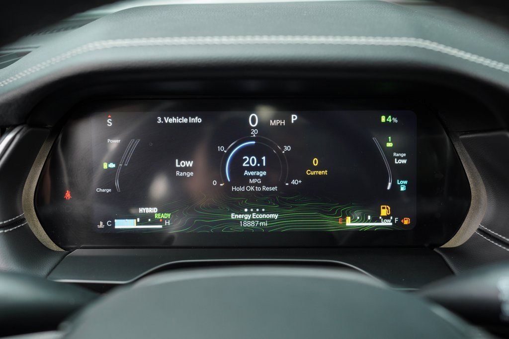 Used 2024 Jeep Grand Cherokee Limited 4xe image 27