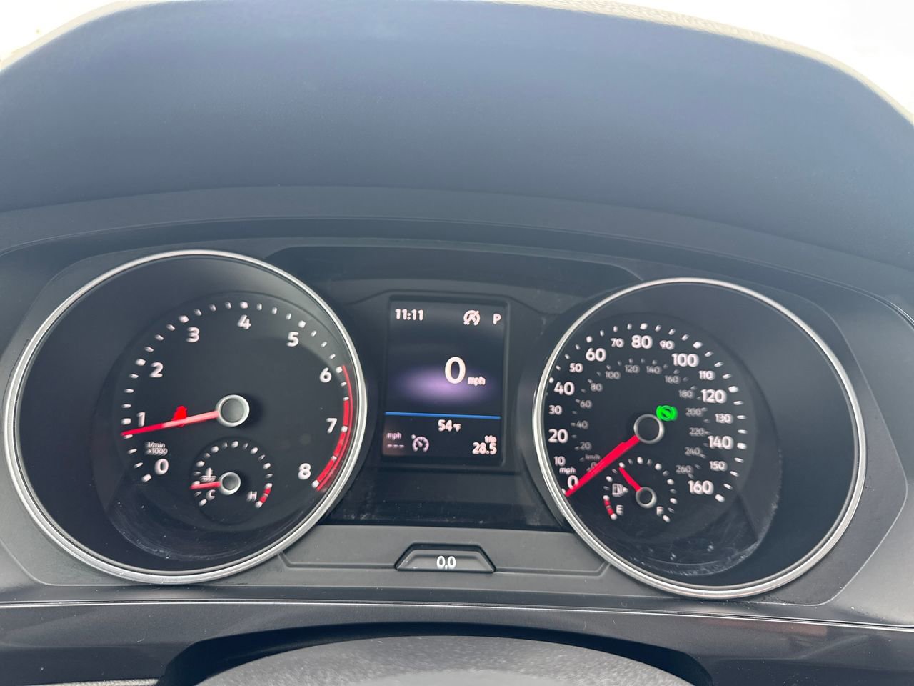 Used 2020 Volkswagen Tiguan SE image 30