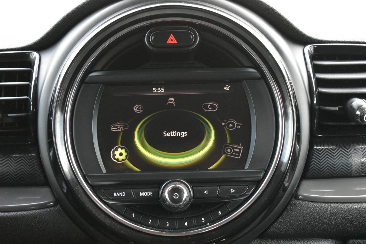 Used 2017 MINI Cooper Clubman FWD image 20