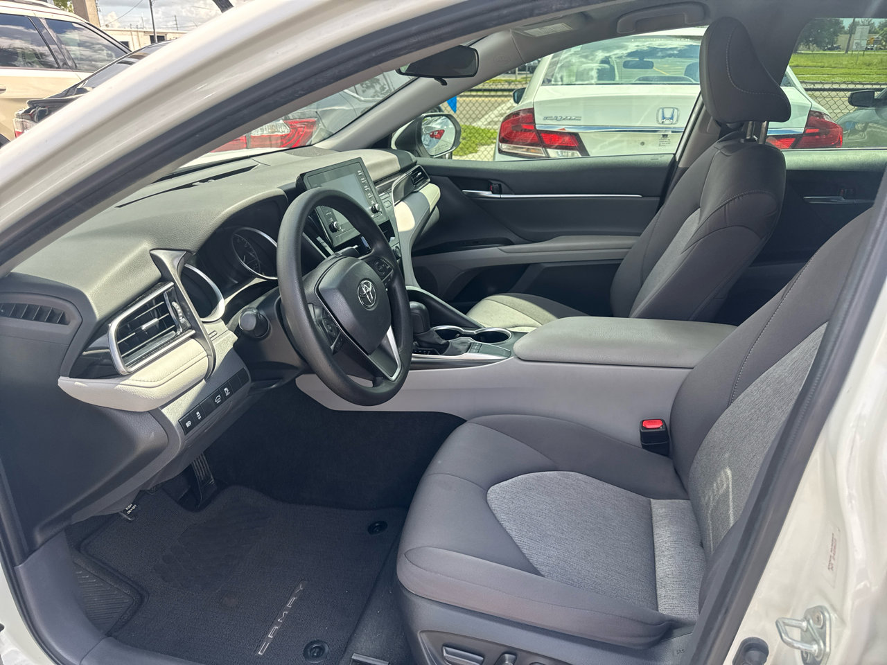 Used 2024 Toyota Camry LE FWD image 7