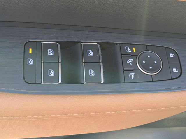 New 2026 Nissan Armada SL w/ Captain's Chari Seat Package AWD/4WD image 12