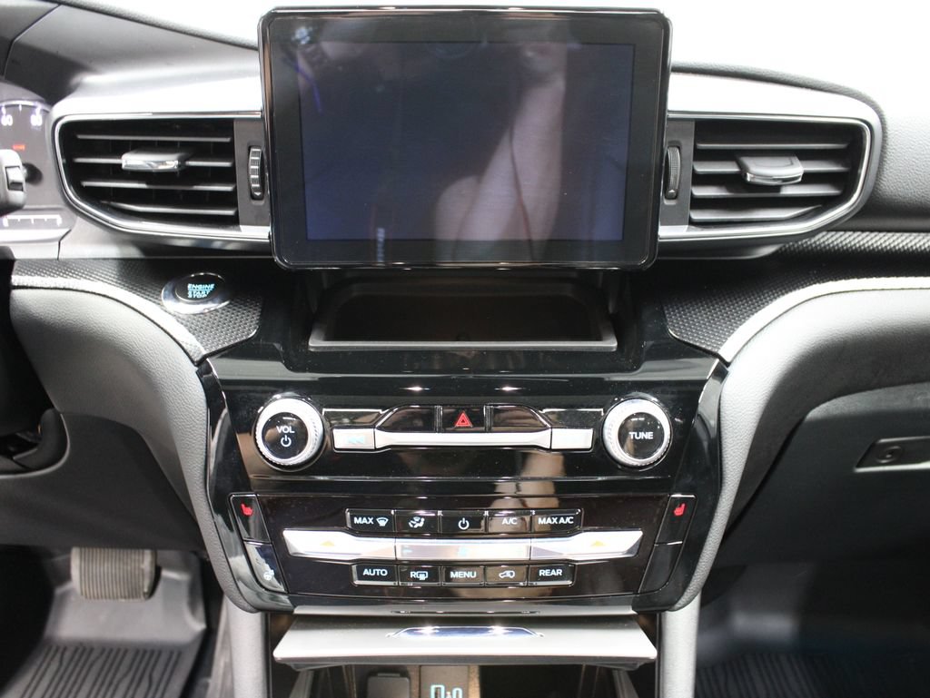 Used 2023 Ford Explorer ST-Line AWD/4WD image 20