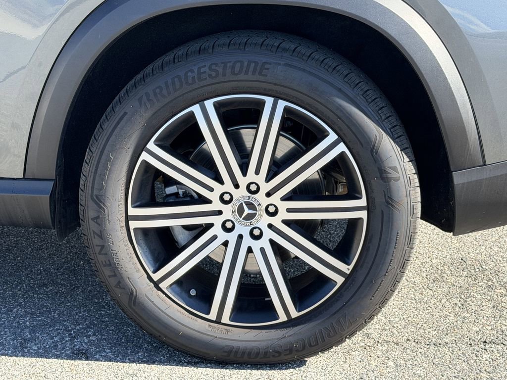 Used 2025 Mercedes-Benz GLE 450e 4MATIC image 16