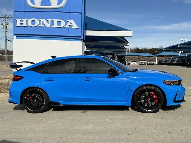 Used 2024 Honda Civic Type R image 2