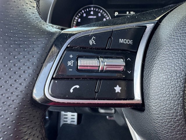 Used 2024 Kia Forte GT-Line w/ GT-Line Premium Package image 16