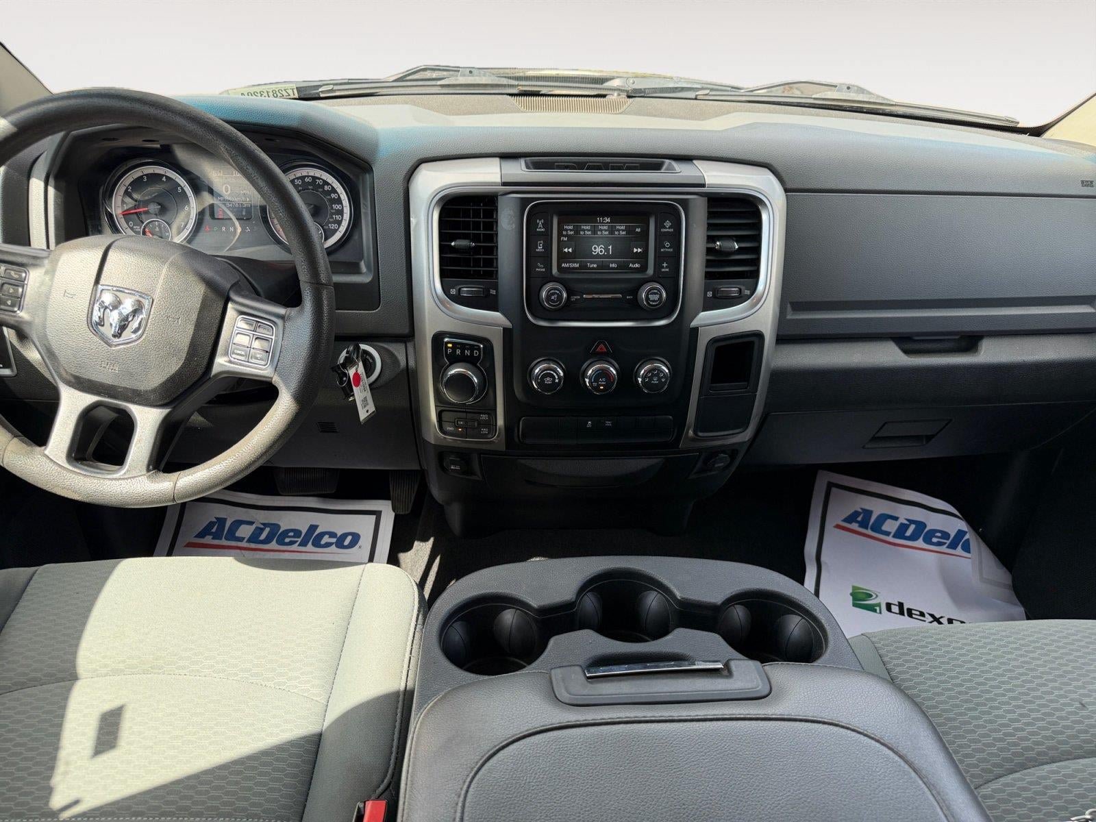 Used 2020 RAM 1500 Classic SLT AWD/4WD image 10