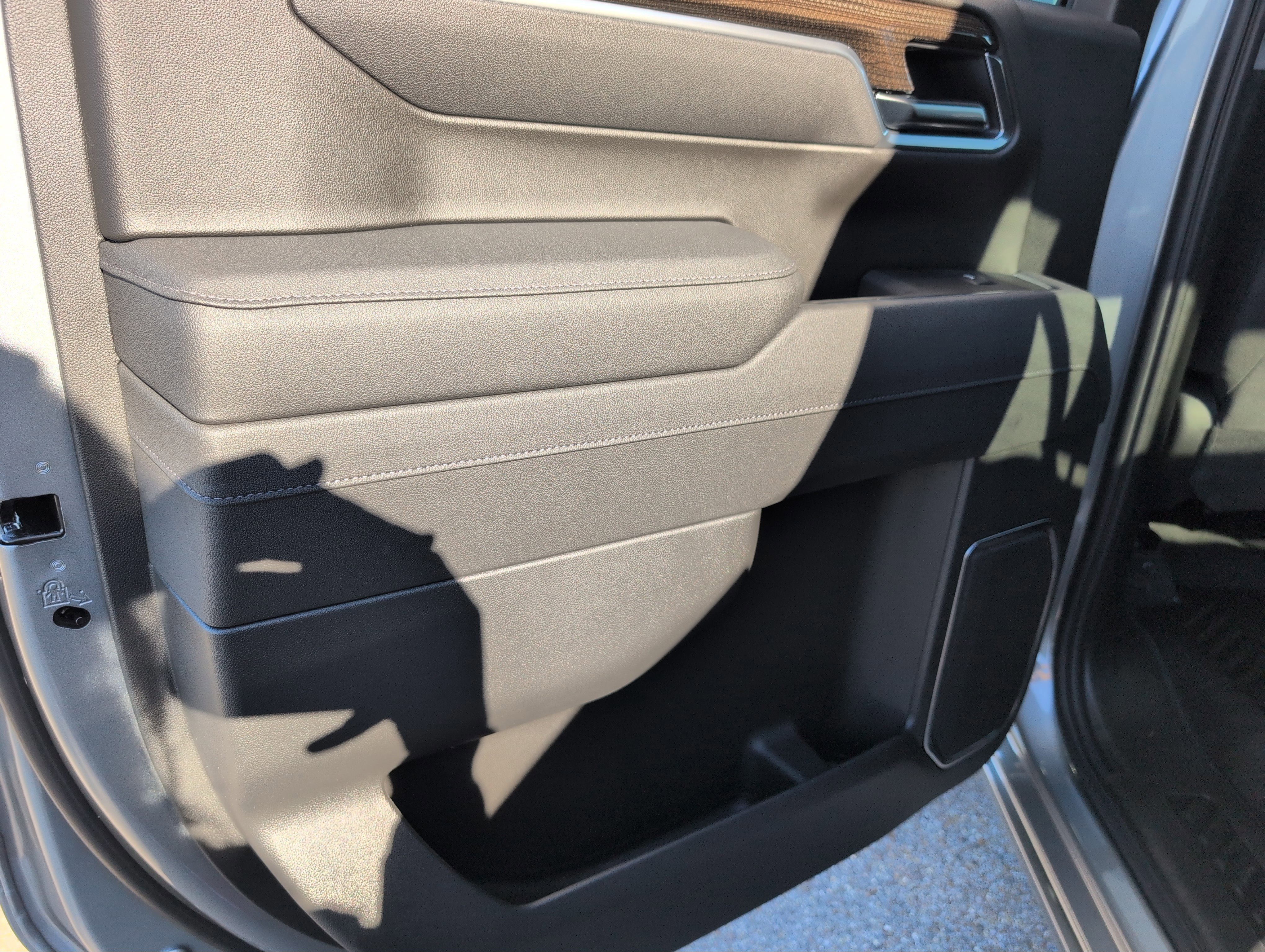 New 2026 Chevrolet Silverado 1500 LT w/ All Star Edition Plus image 32