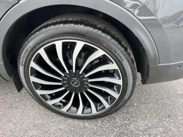 Used 2023 Lincoln Nautilus Black Label AWD/4WD image 11