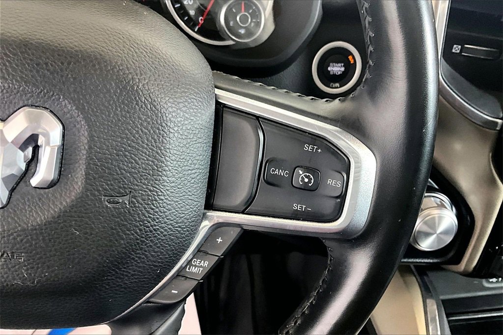 Used 2022 RAM 1500 Laramie w/ Laramie Southwest Edition image 16