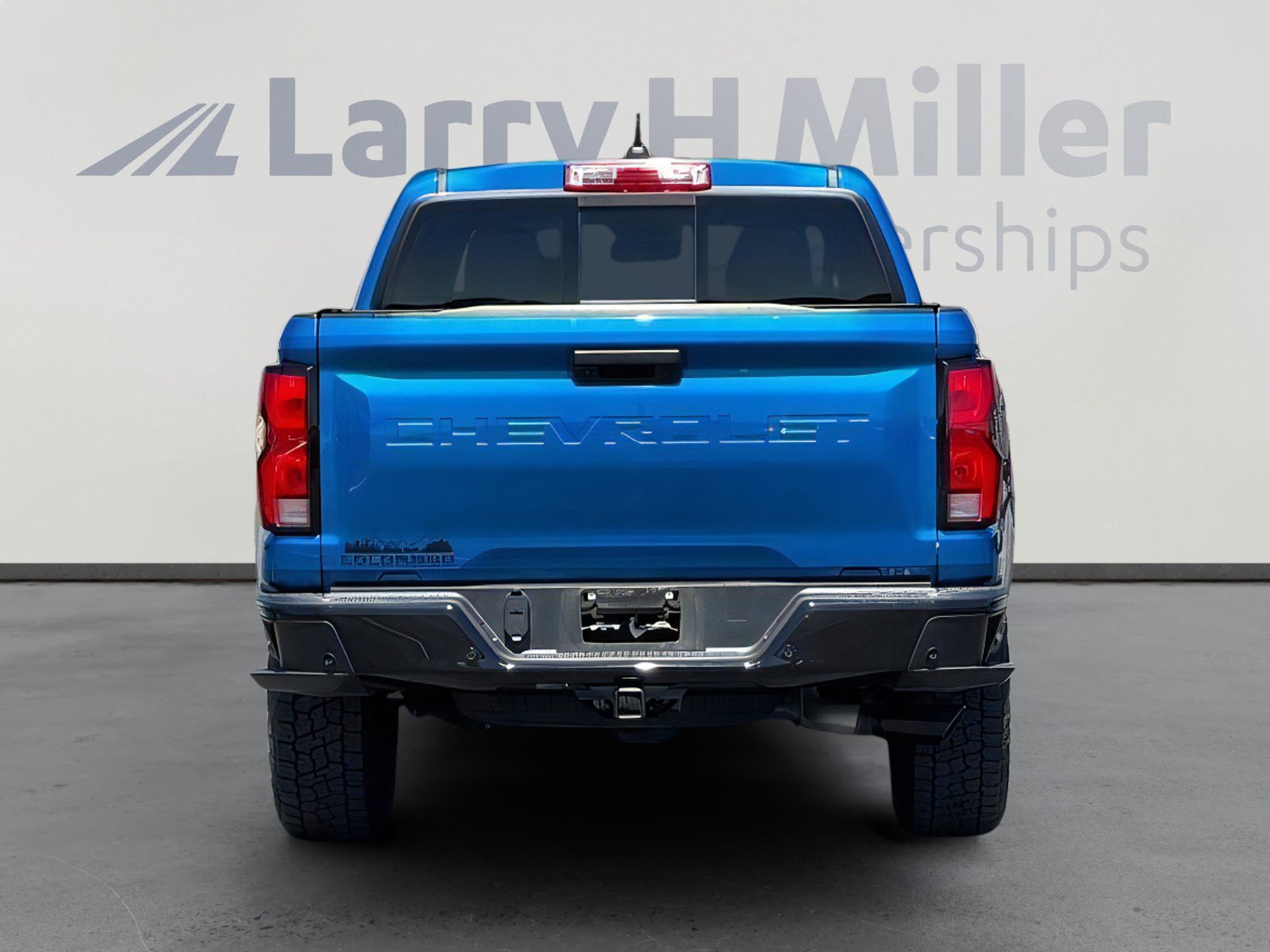 Used 2023 Chevrolet Colorado Z71 w/ Z71 Convenience Package 2 AWD/4WD image 5