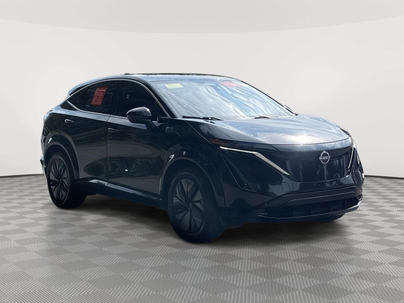 Used 2023 Nissan Ariya FWD image 3