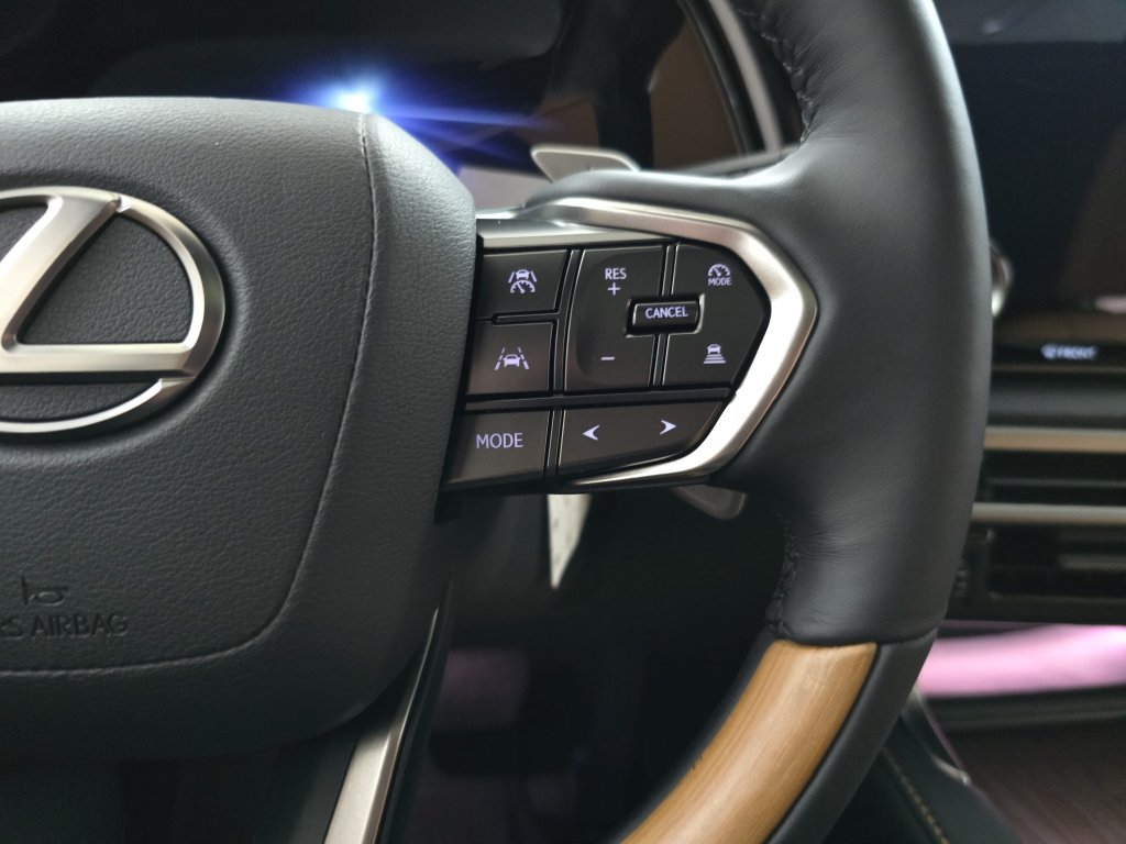 New 2026 Lexus RX 350 Premium Plus w/ Accessory Package (2T) FWD image 18