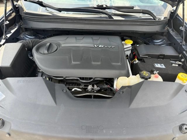 Used 2021 Jeep Cherokee Latitude Lux AWD/4WD image 10