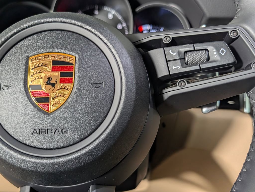 New 2026 Porsche Macan image 36