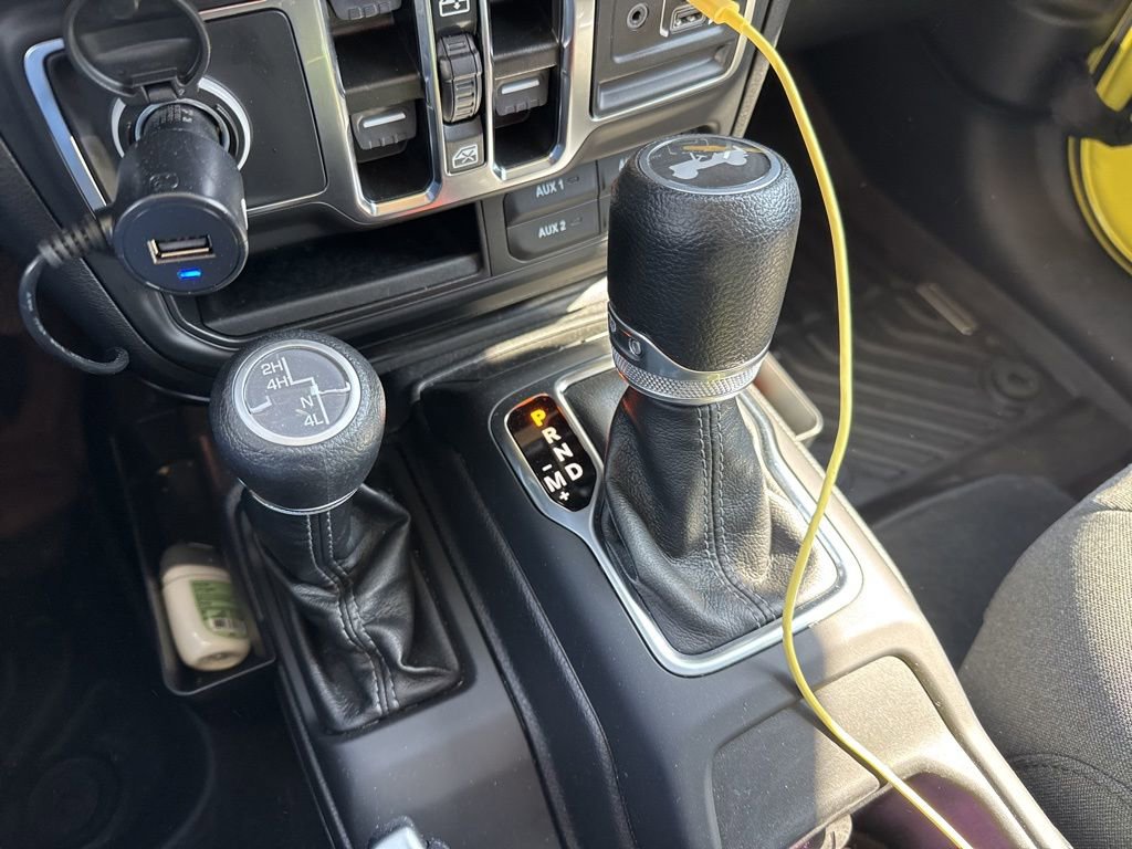 Used 2024 Jeep Wrangler Sport S image 8