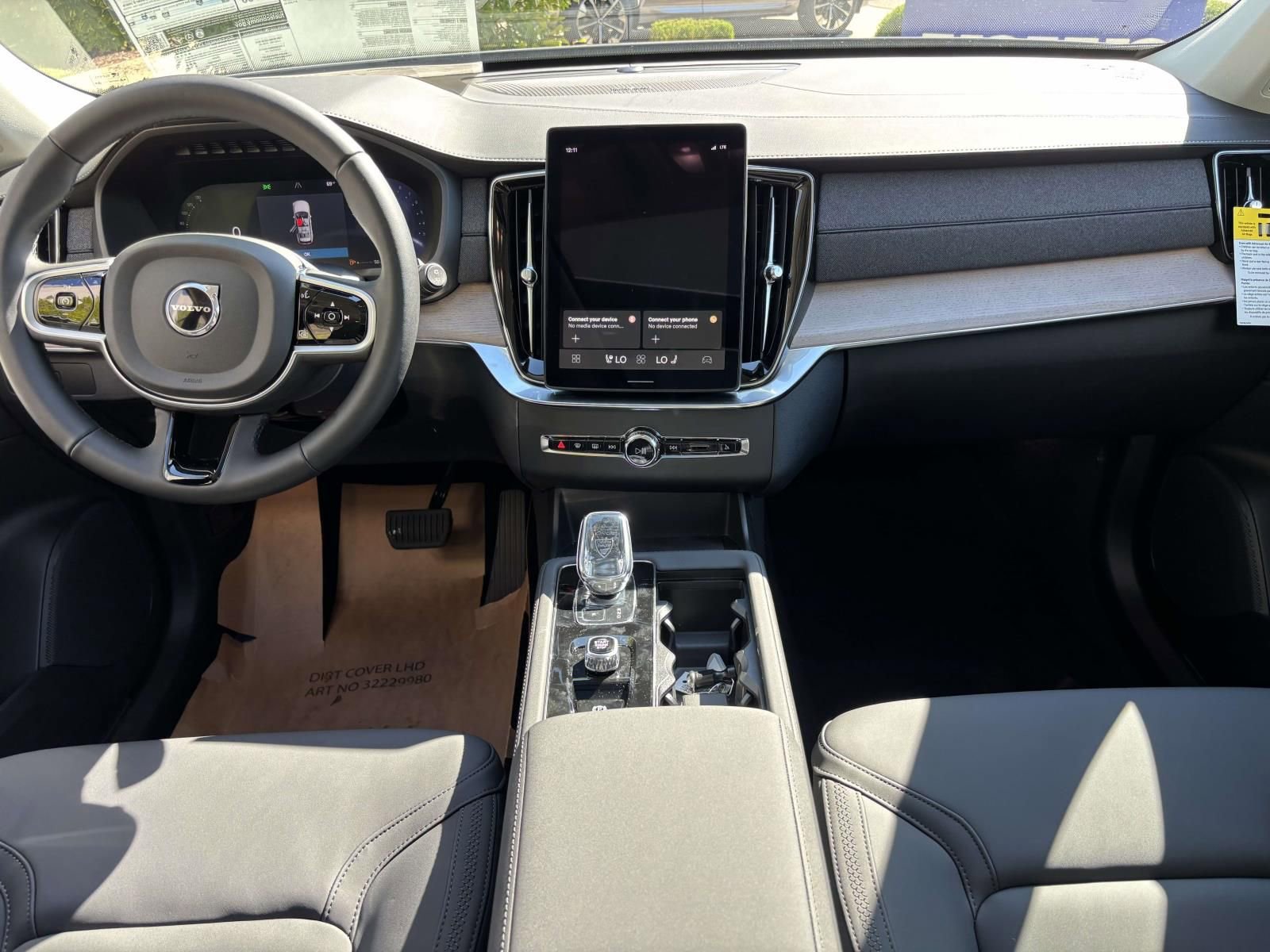 Used 2026 Volvo XC90 B6 Plus w/ Protection Package Premier AWD/4WD image 29