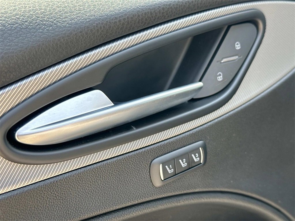 New 2025 Alfa Romeo Stelvio Sprint w/ Convenience Package image 15