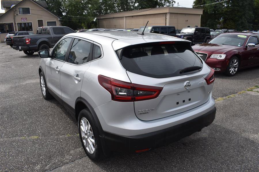 Used 2021 Nissan Rogue Sport S image 6