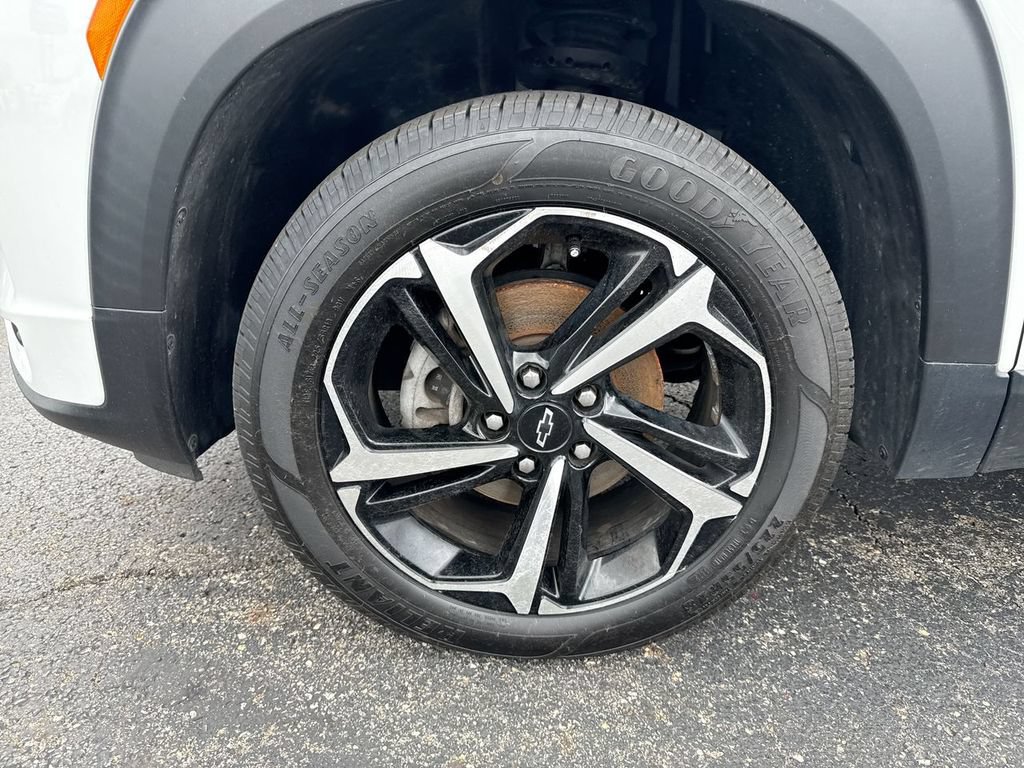 Used 2023 Chevrolet TrailBlazer RS AWD/4WD image 10