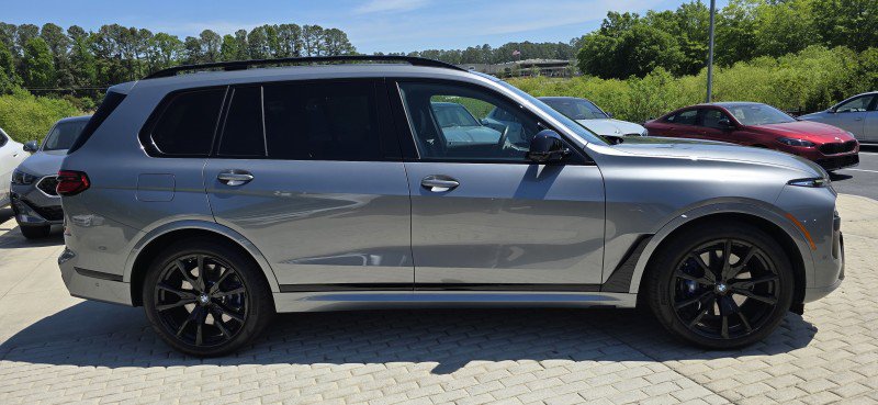 Certified 2026 BMW X7 M60i image 4