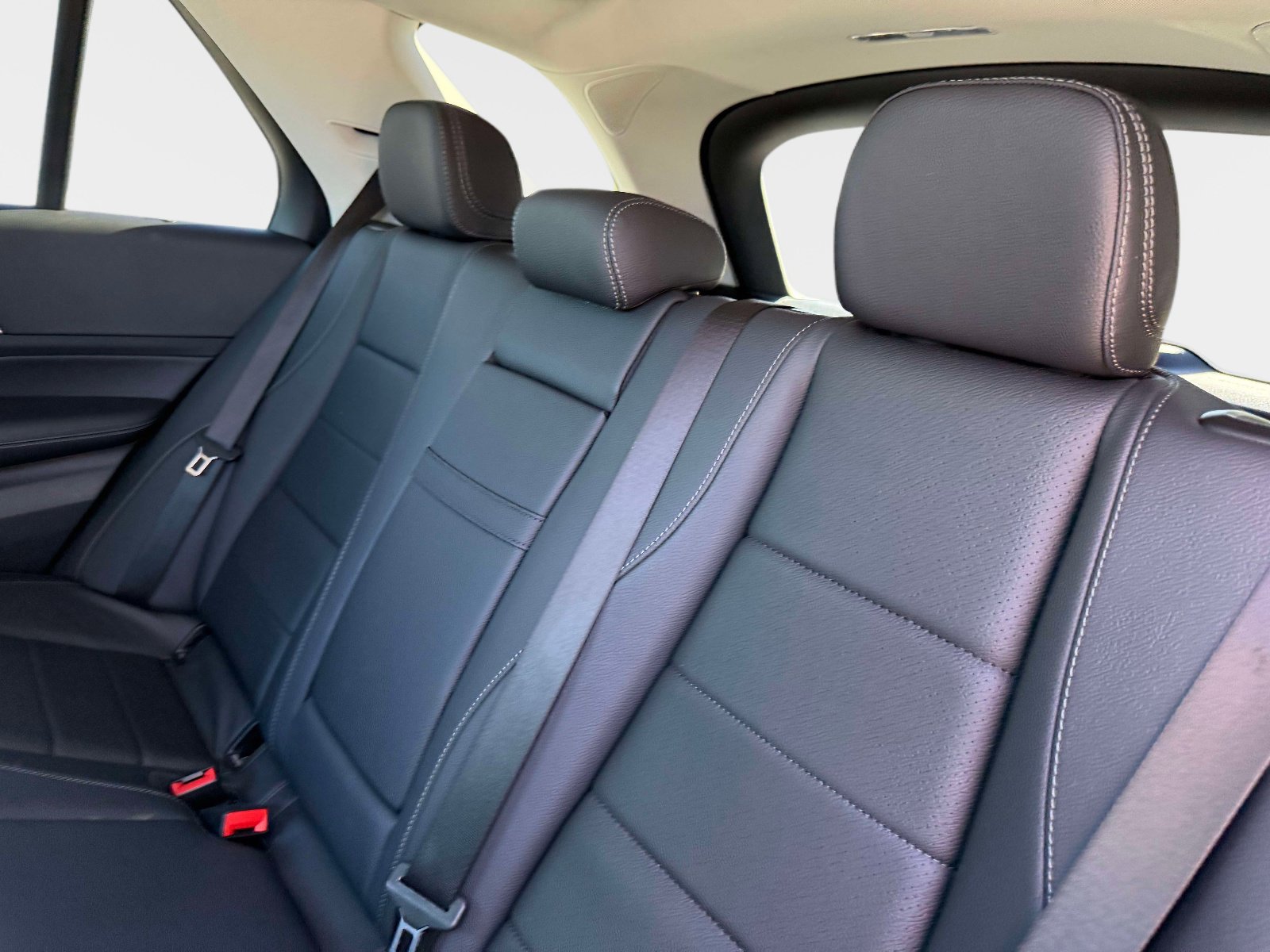 Used 2024 Mercedes-Benz GLE 350 4MATIC image 29