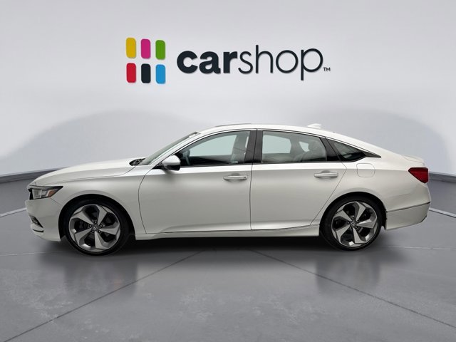 Used 2020 Honda Accord Touring image 2