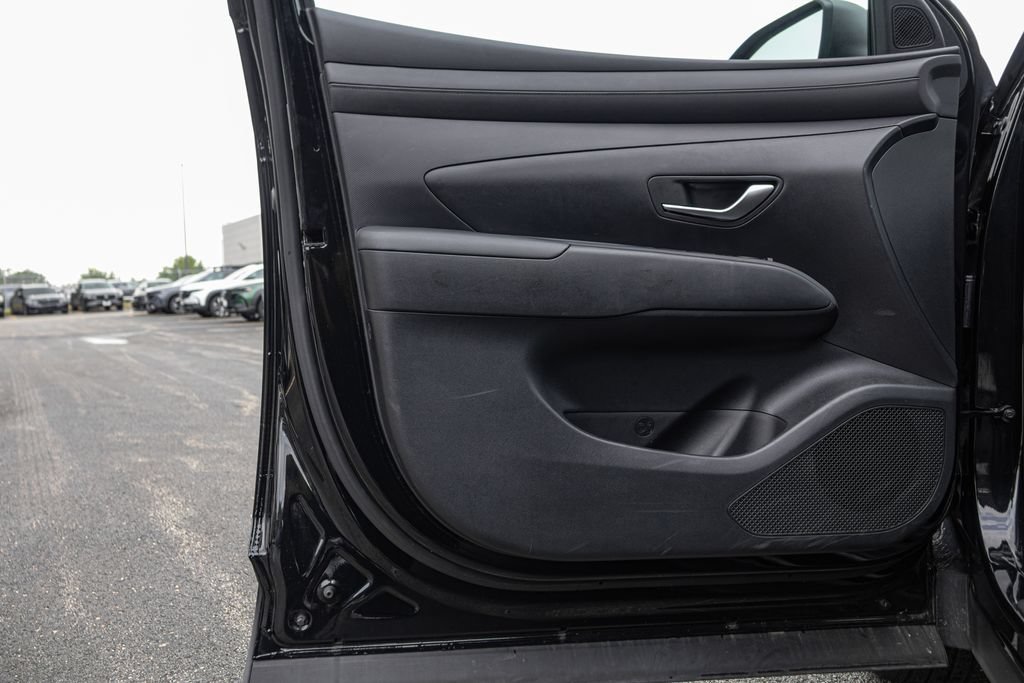 Certified 2026 Hyundai Tucson SE FWD image 27