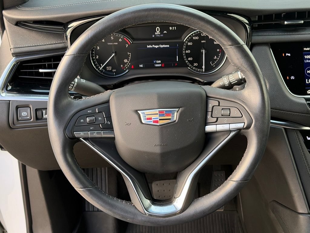Used 2024 Cadillac XT6 Luxury FWD image 29