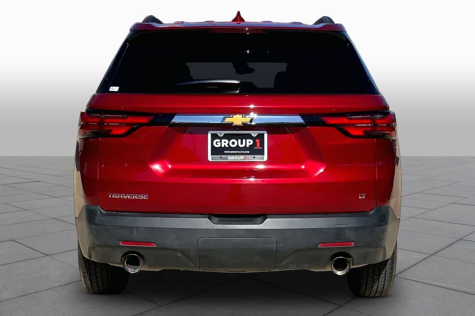 Used 2023 Chevrolet Traverse LT FWD image 5