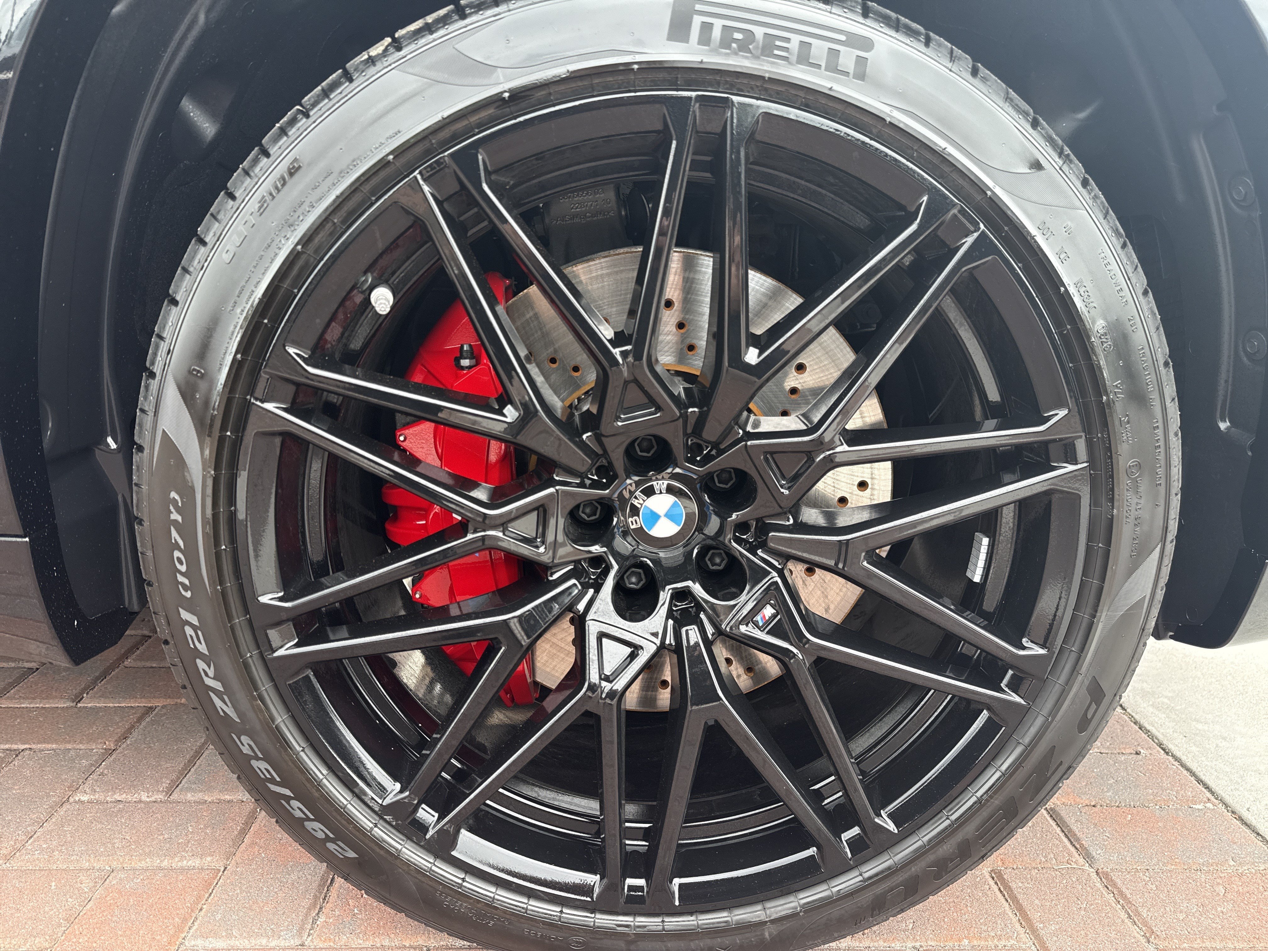 New 2026 BMW X5 M Competition w/ Executive Package AWD/4WD image 18