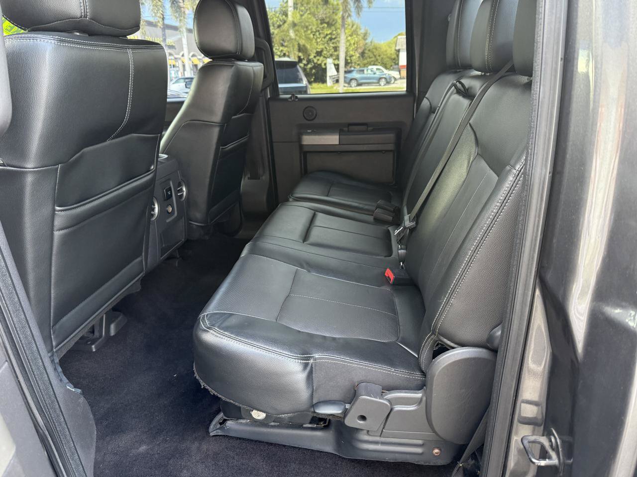 Used 2015 Ford F250 4x4 Crew Cab Super Duty image 6