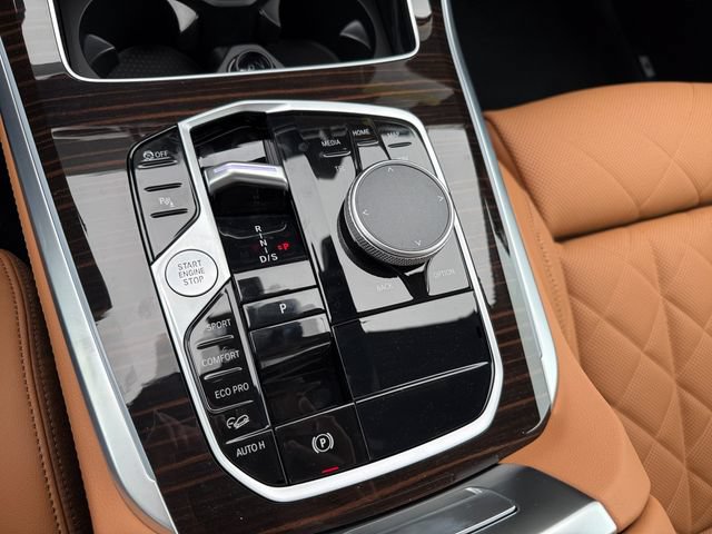 New 2026 BMW X5 xDrive40i w/ Climate Comfort Package AWD/4WD image 21