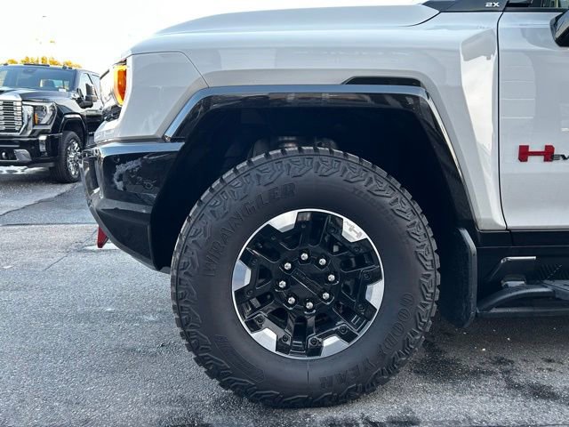 New 2024 GMC Hummer EV 2X w/ Extreme Off-Road Package image 8