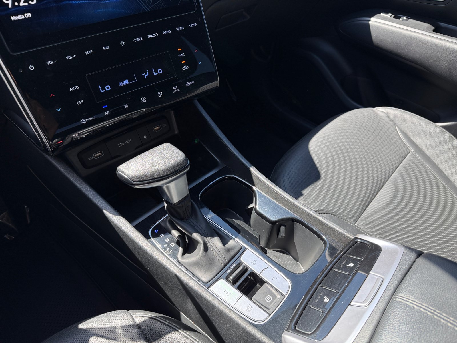 Certified 2024 Hyundai Santa Cruz Night AWD/4WD image 13