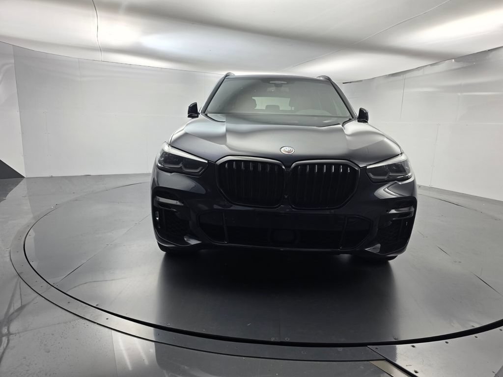 Used 2022 BMW X5 M50i AWD/4WD image 2
