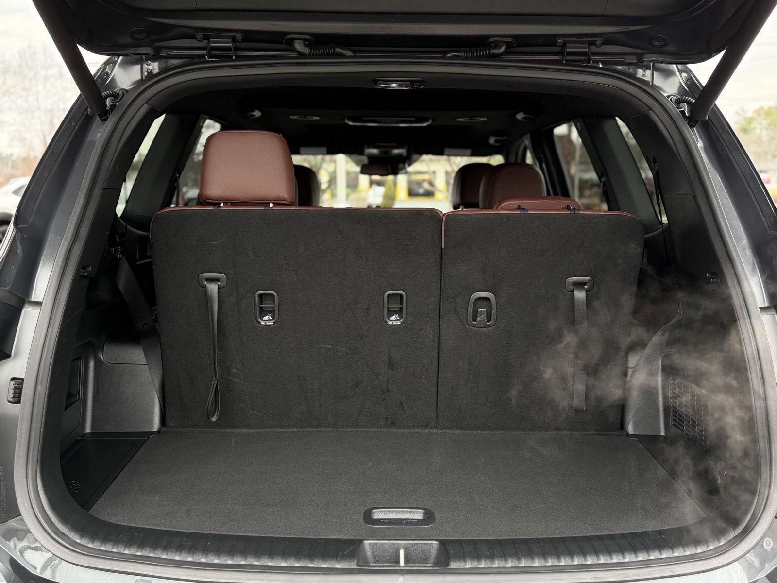 Used 2023 Kia Telluride EX w/ EX Captain's Chair Package AWD/4WD image 10