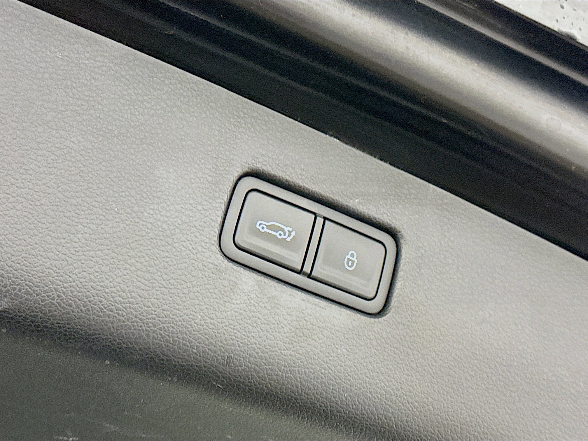 Used 2024 Genesis GV80 2.5T image 31