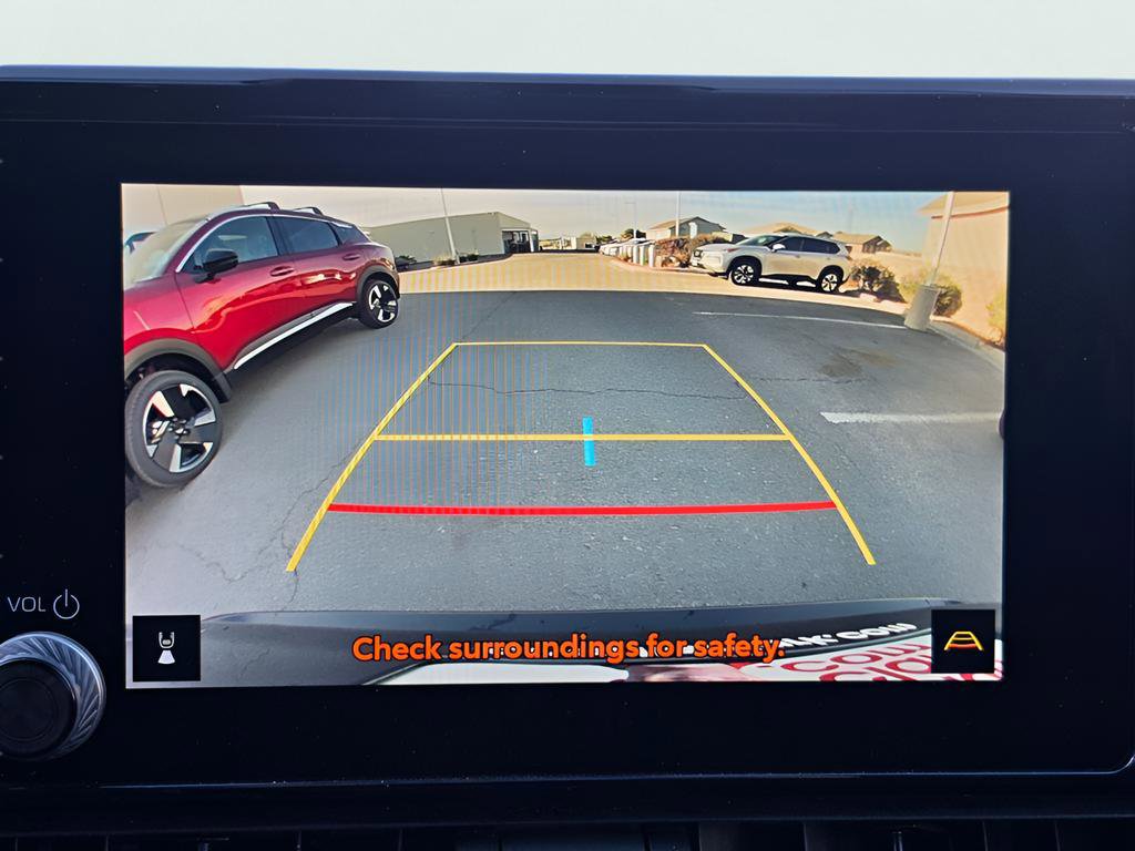 Used 2023 Toyota RAV4 LE FWD image 29