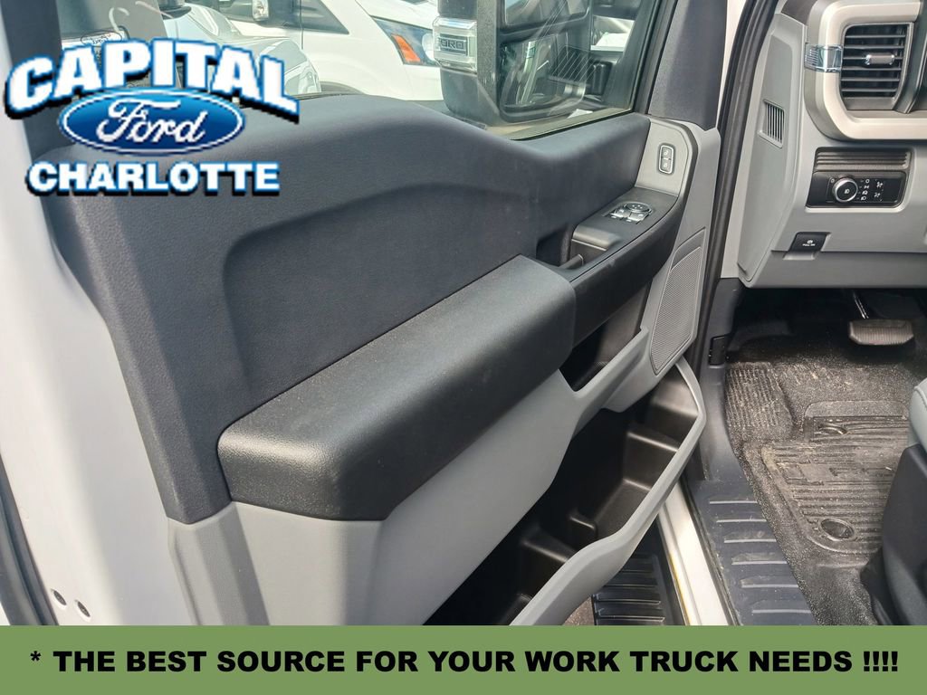 New 2024 Ford F450 XL w/ XL Chrome Package image 7