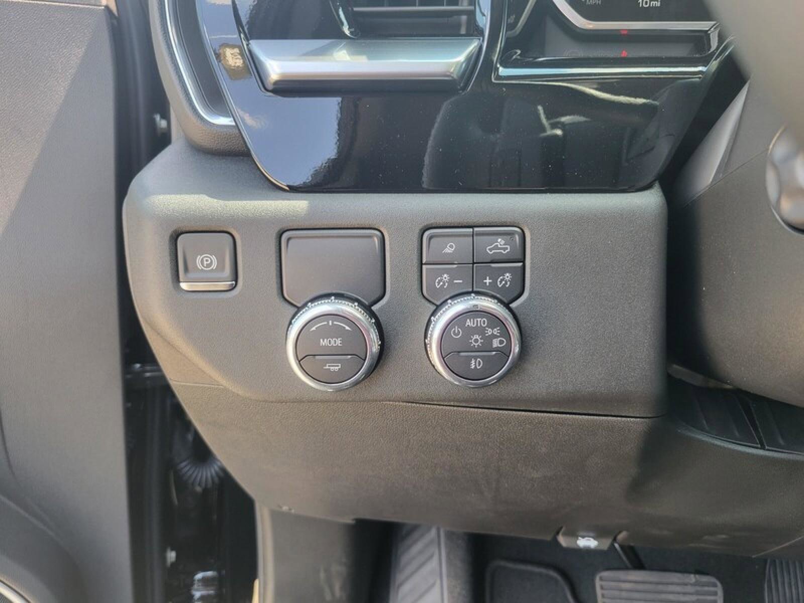 New 2026 GMC Sierra 1500 SLT w/ SLT Premium Plus Package image 20