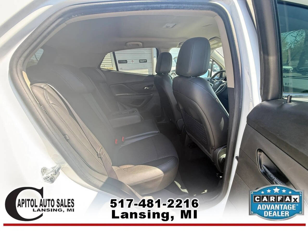 Used 2021 Buick Encore Preferred AWD/4WD image 16