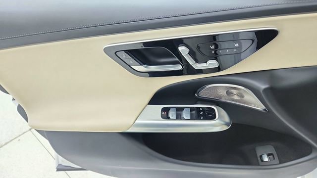 Used 2024 Mercedes-Benz E 350 4MATIC Sedan image 35