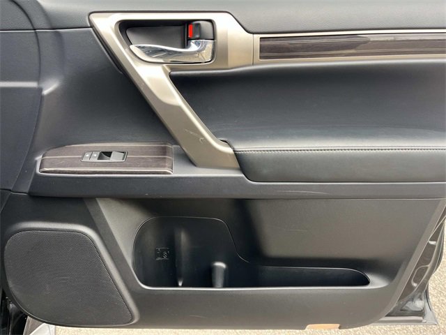Used 2021 Lexus GX 460 Premium w/ Premium Package image 26