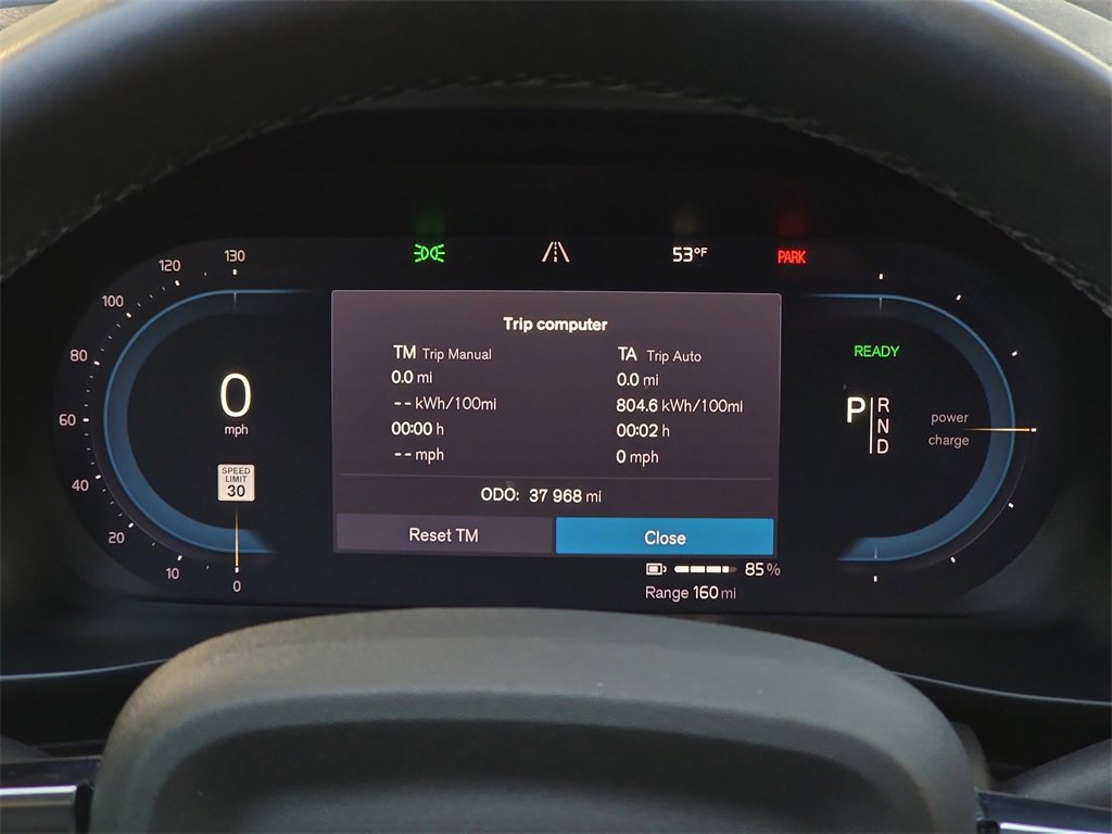 Used 2022 Volvo C40 P8 Recharge Ultimate image 19