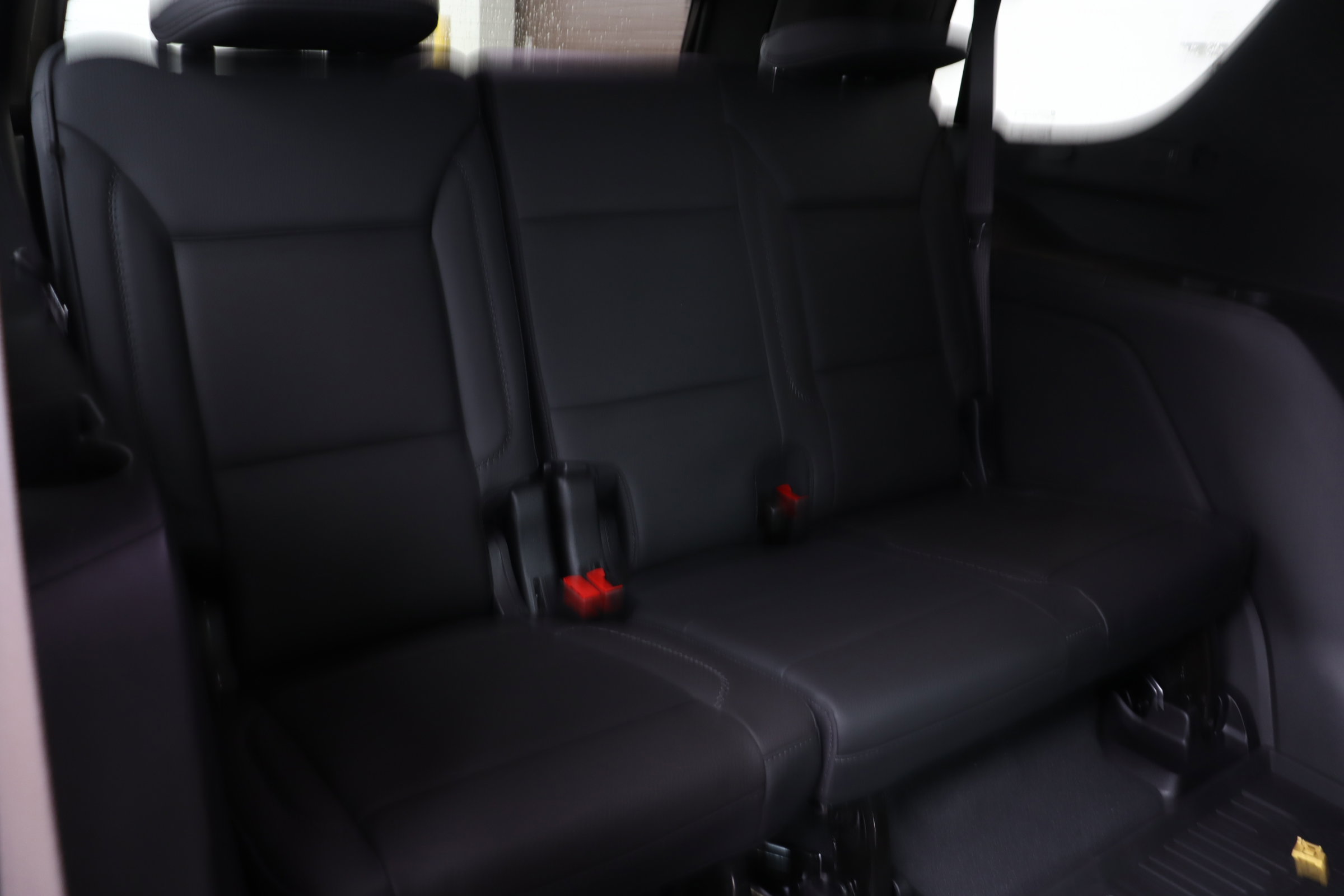 New 2026 GMC Yukon Denali w/ Sun & Power Step Package image 27