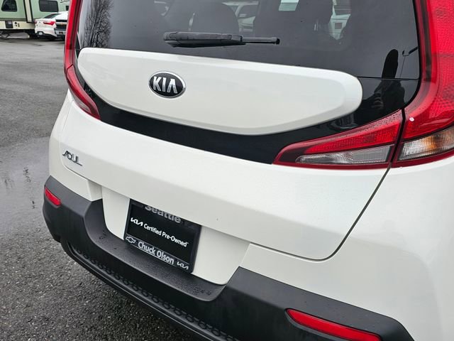 Used 2021 Kia Soul LX image 13
