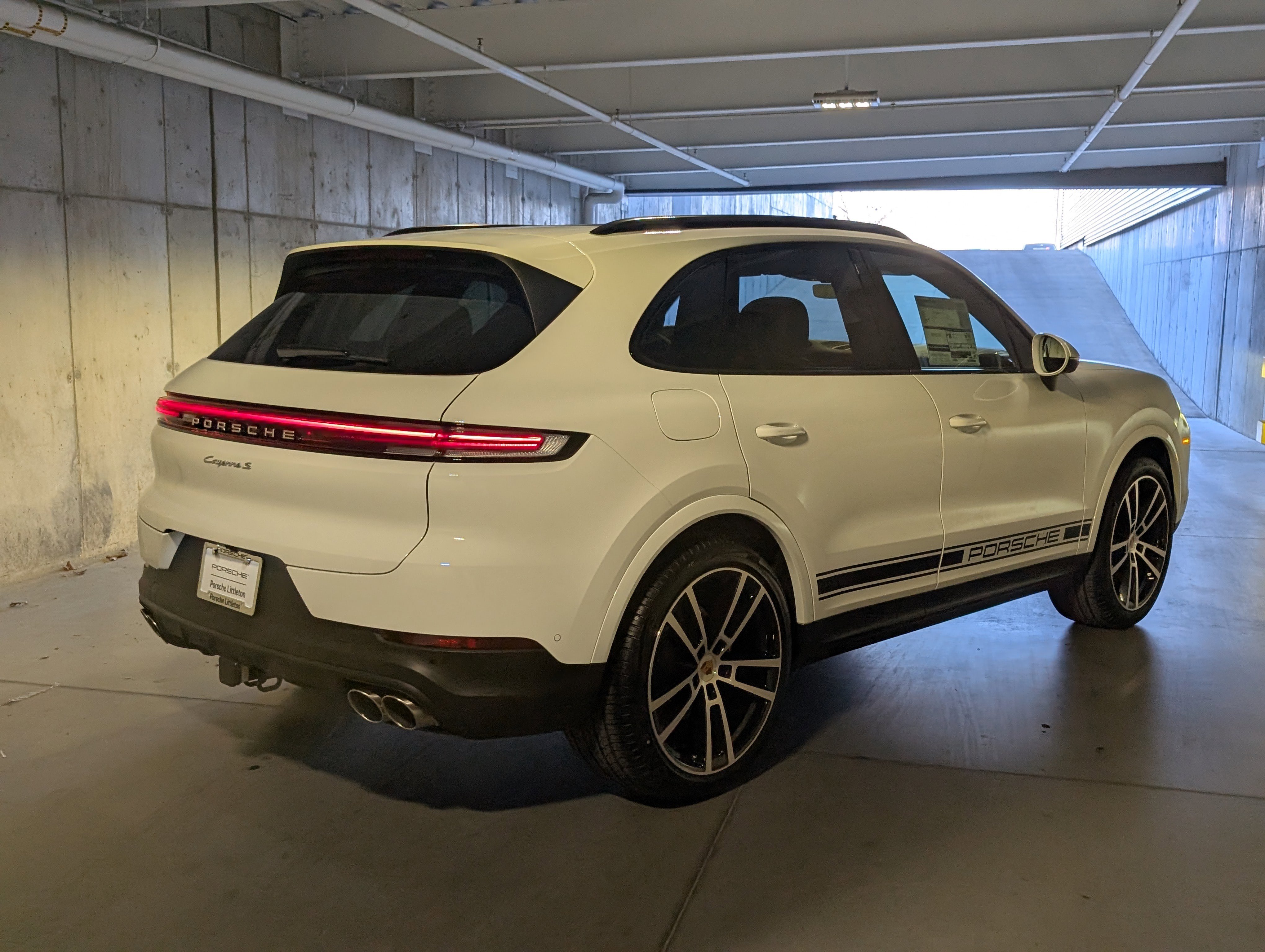 New 2026 Porsche Cayenne S image 9