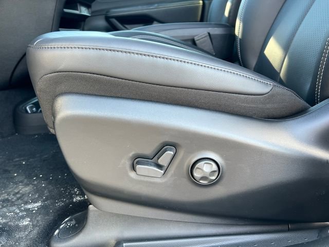 New 2026 Chrysler Pacifica Select image 10